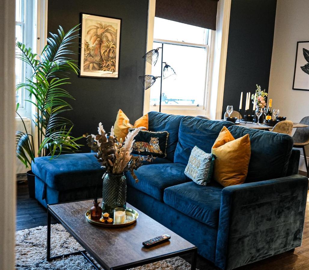 Centre 2 Bed, Perfect Cosy Stylish Apartment, Close To Shops And Beach! Sleeps 6 * Brighton